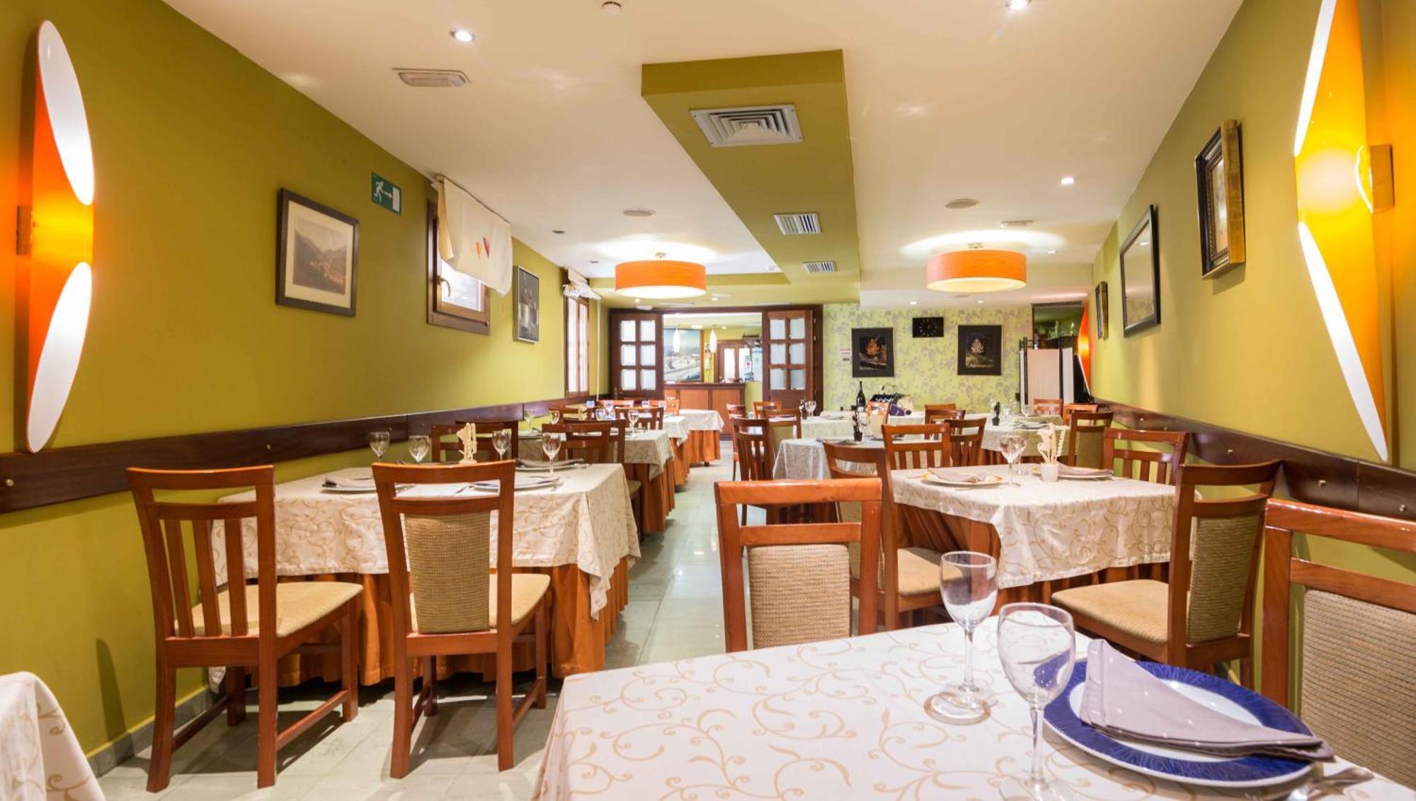Gran Hotel Rural Cela Belmonte De Miranda Luaran gambar