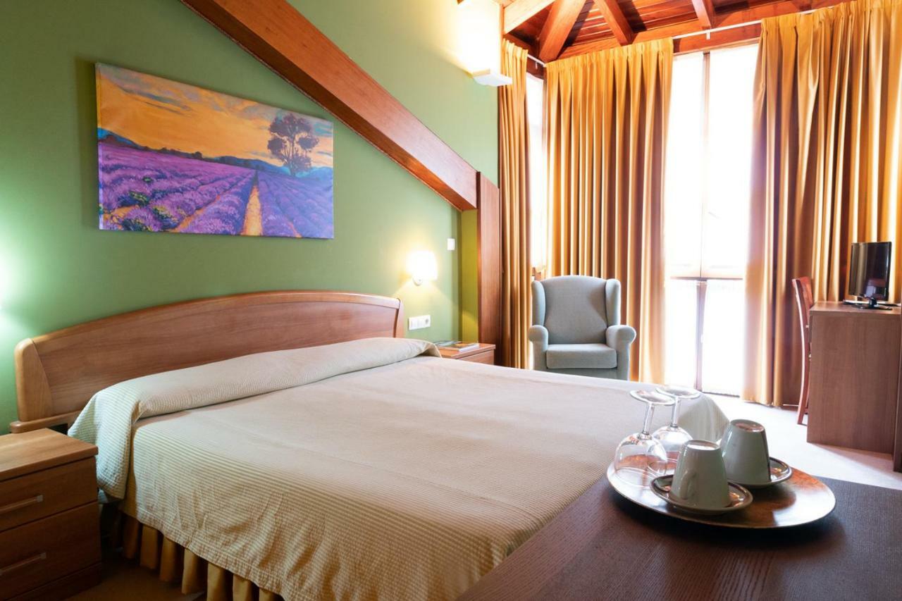 Gran Hotel Rural Cela Belmonte De Miranda Luaran gambar