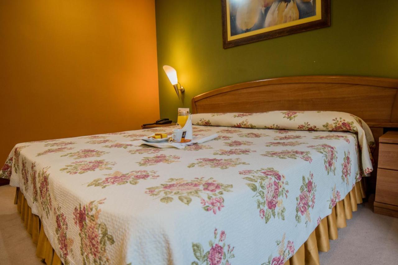 Gran Hotel Rural Cela Belmonte De Miranda Luaran gambar